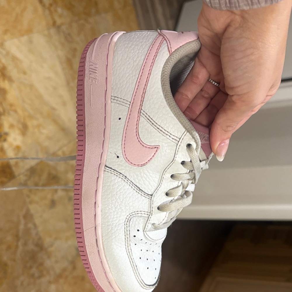 Nike White and Pink Low-Top Sneakers